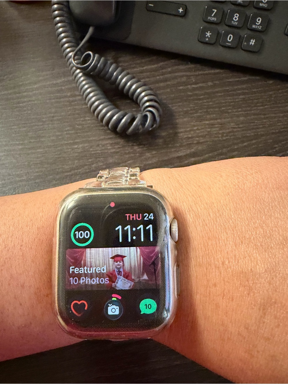 Apple Silver Aluminum Smartwatch with Clear Transparent Band